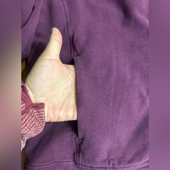Lululemon Women’s full zipp Hoodie / Size 10 / Purple - Picture 11 of 13